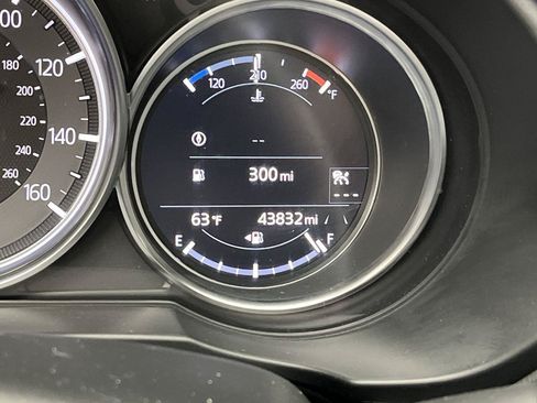 Used 2018 MAZDA CX-5 Touring w/ Preferred Equipment Package AWD/4WD image 16