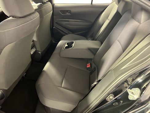 Used 2025 Toyota Corolla LE image 23