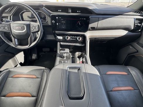 Used 2022 GMC Sierra 1500 AT4 w/ AT4 Premium Package image 17