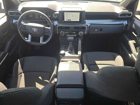 Certified 2026 Toyota 4Runner SR5 AWD/4WD image 6