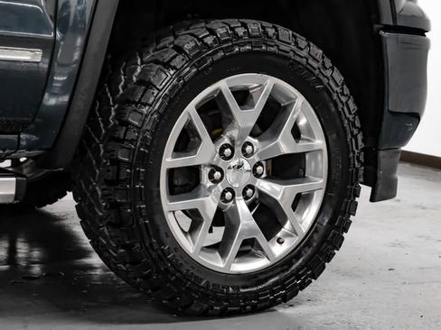 Used 2018 GMC Sierra 1500 Denali w/ Denali Ultimate Package AWD/4WD image 68