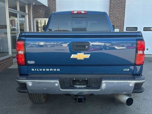 Used 2018 Chevrolet Silverado 2500 LTZ w/ Duramax Plus Package AWD/4WD image 8
