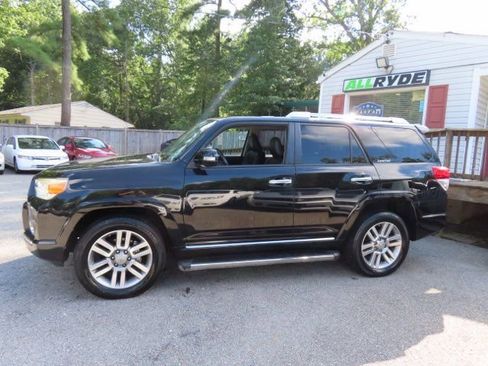 Used 2011 Toyota 4Runner Limited image 8