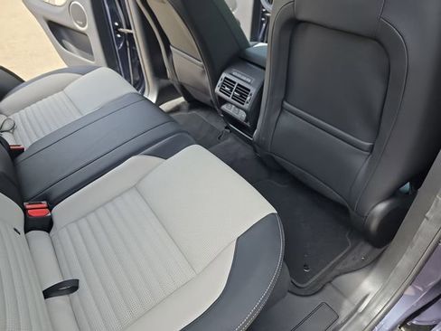 Used 2026 Land Rover Discovery Sport Landmark AWD/4WD image 11