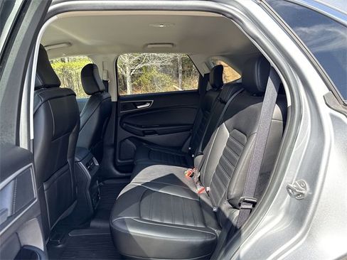 Used 2020 Ford Edge SEL w/ Convenience Package image 26