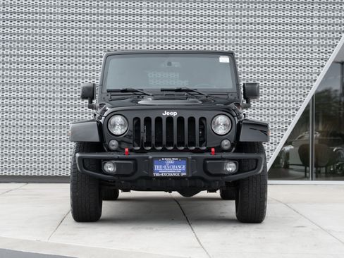 Used 2016 Jeep Wrangler Unlimited Rubicon image 28