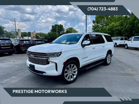 Used 2021 Chevrolet Suburban Premier w/ Premium Package AWD/4WD image 1