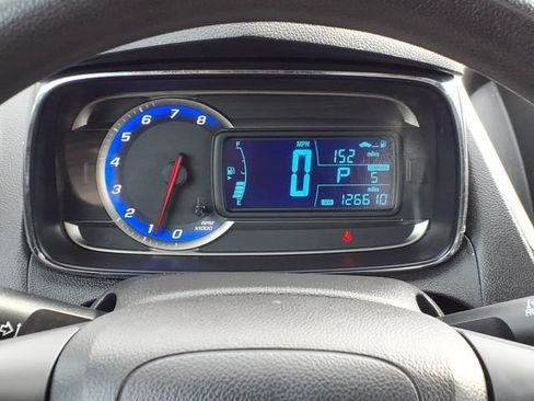 Used 2015 Chevrolet Trax LT w/ LT Sun and Sound Package FWD image 20