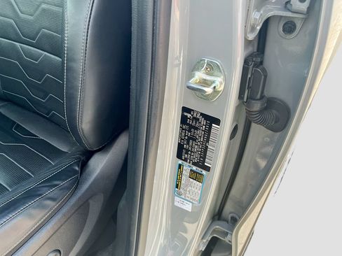 Used 2022 Kia Telluride SX w/ SX Prestige Package AWD/4WD image 35