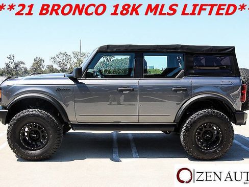 Used 2021 Ford Bronco 4-Door AWD/4WD image 4