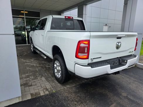 Used 2024 RAM 2500 Laramie AWD/4WD image 2
