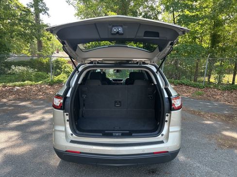 Used 2015 Chevrolet Traverse LT AWD/4WD image 31
