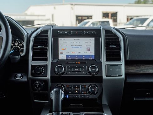 Certified 2020 Ford F150 Lariat w/ Equipment Group 501A Mid AWD/4WD image 36