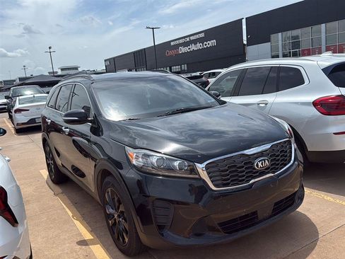 Used 2020 Kia Sorento S FWD image 1