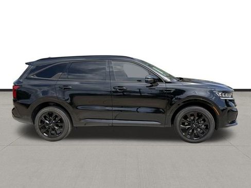Used 2023 Kia Sorento SX AWD/4WD image 4