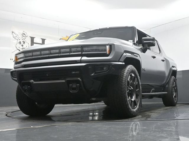 Used 2026 GMC Hummer EV 4x4 Crew Cab w/ Carbon Fiber Edition Package image 4