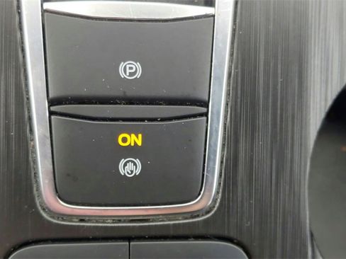 Used 2024 Ford Escape ST-Line image 28