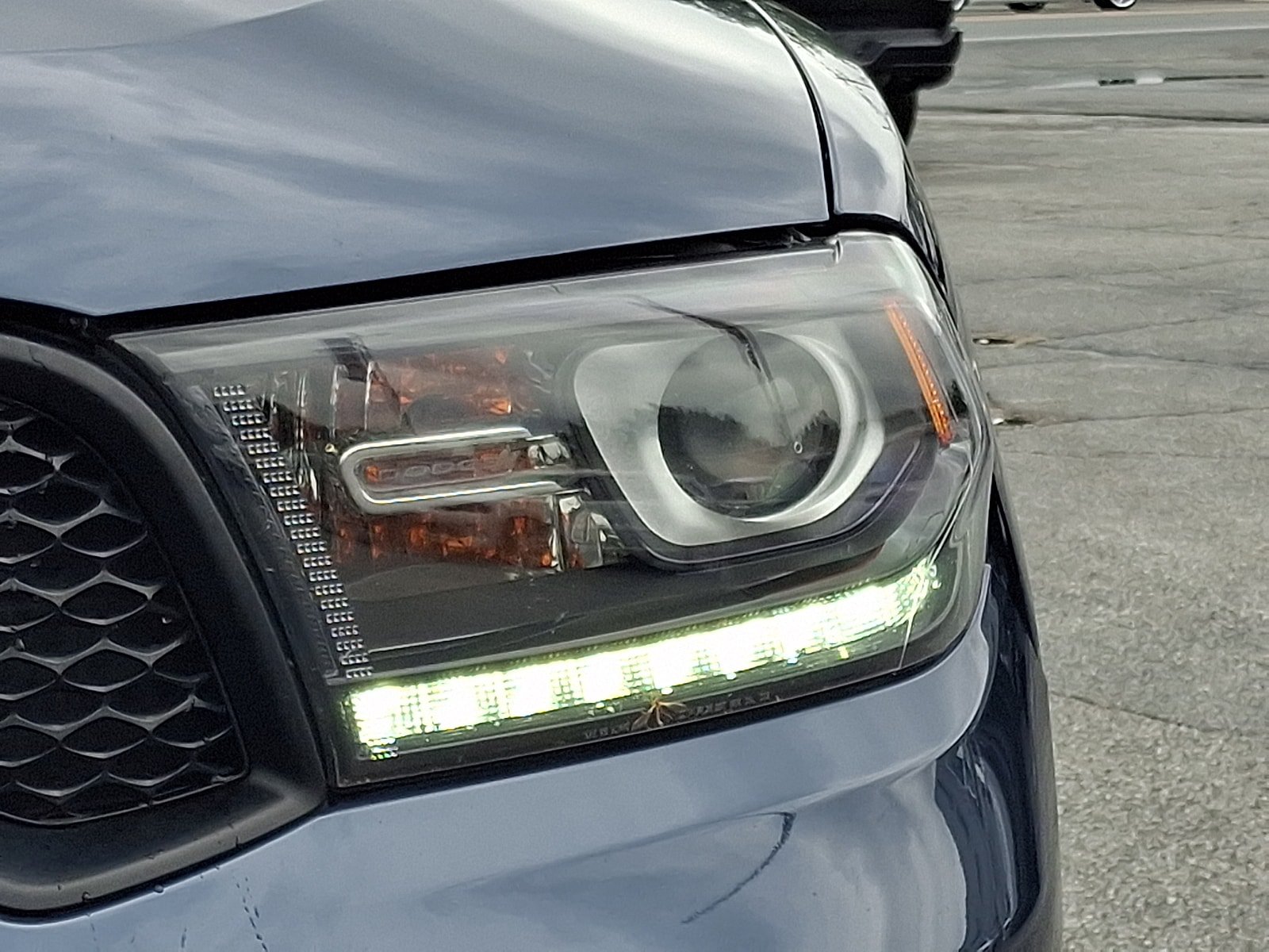 Used 2020 Dodge Durango R/T w/ Technology Group AWD/4WD image 9