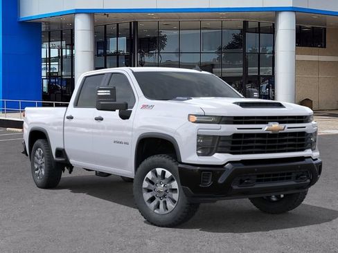 New 2026 Chevrolet Silverado 2500 Custom w/ Custom Value Package AWD/4WD image 7