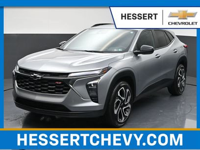 Used 2025 Chevrolet Trax RS w/ Sunroof Package