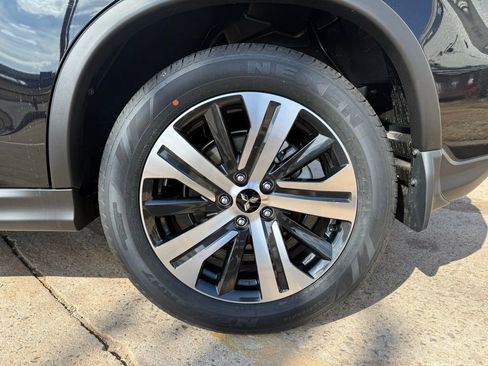 New 2026 Mitsubishi Outlander Sport SE image 12