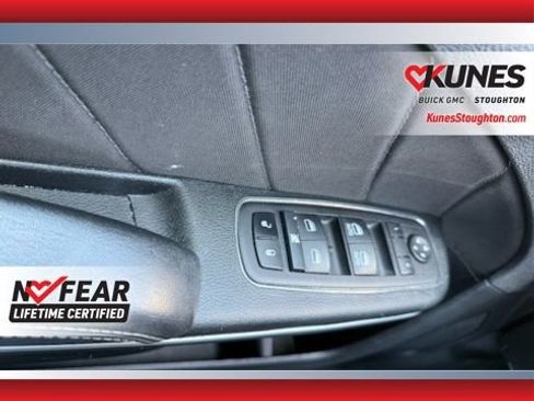 Used 2023 Dodge Charger SXT RWD image 31