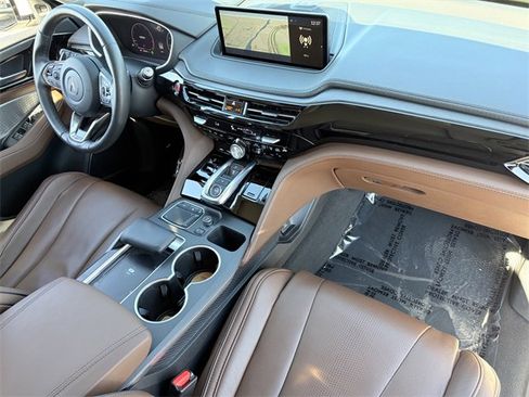 Used 2024 Acura MDX SH-AWD w/ Advance Package image 21