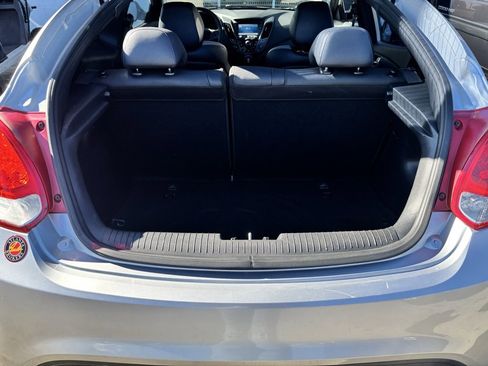 Used 2016 Hyundai Veloster Turbo image 30