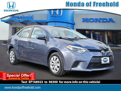 Used 2014 Toyota Corolla LE image 1