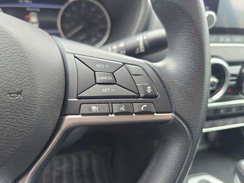 Used 2023 Nissan Sentra SV image 22
