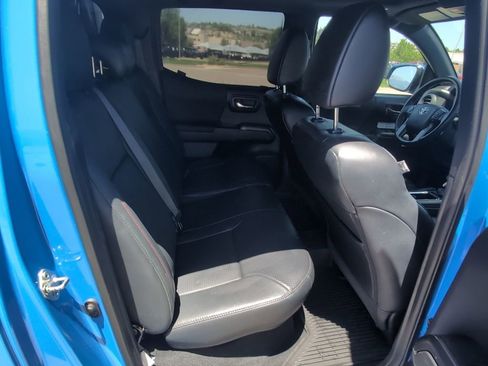 Used 2019 Toyota Tacoma TRD Pro AWD/4WD image 31