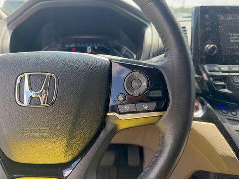 Used 2023 Honda Odyssey Elite image 18