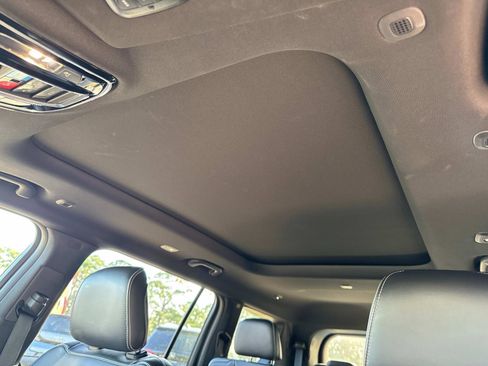 Certified 2023 Jeep Grand Cherokee L Overland image 23