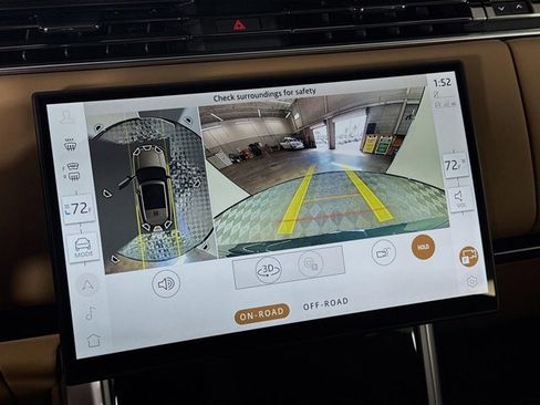 New 2026 Land Rover Range Rover SE image 17