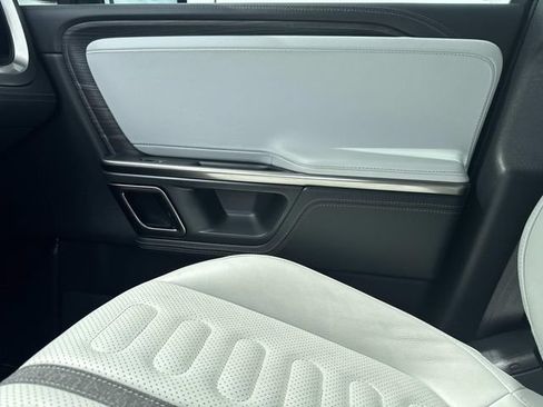 Used 2023 Rivian R1S Adventure AWD/4WD image 22