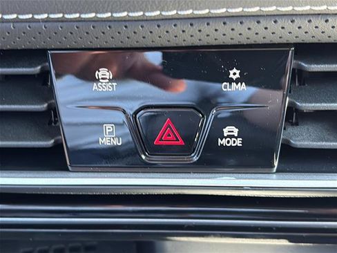 New 2026 Volkswagen Atlas SEL Premium R-Line AWD/4WD image 26