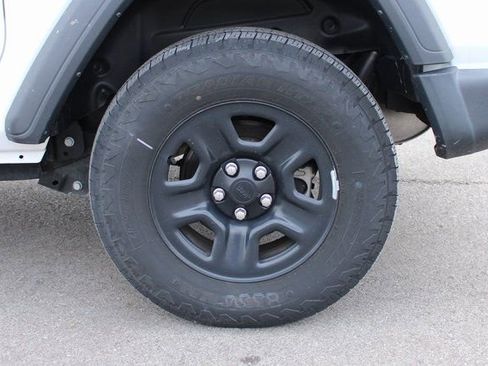 Used 2024 Jeep Wrangler Sport image 32