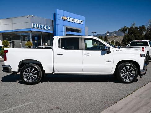 Used 2020 Chevrolet Silverado 1500 LT w/ Texas Edition image 3