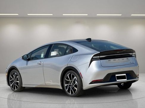New 2027 Toyota Prius Plug-In Hybrid w/ Limited Premium Package FWD image 6