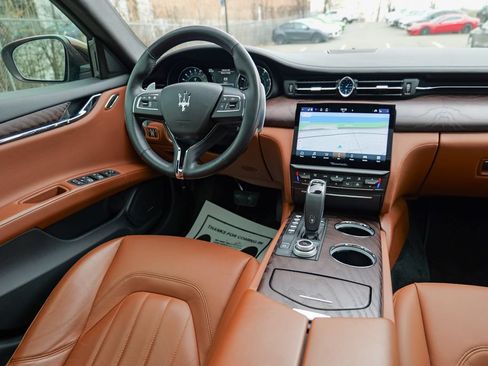 Certified 2023 Maserati Quattroporte Modena Q4 AWD/4WD image 42