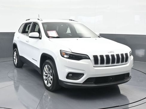 Used 2021 Jeep Cherokee Latitude Lux w/ Comfort/Convenience Group image 9