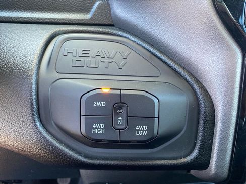 Used 2026 RAM 2500 Big Horn AWD/4WD image 14