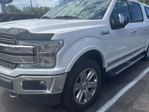 Used 2019 Ford F150 Lariat w/ Equipment Group 502A Luxury AWD/4WD image 2