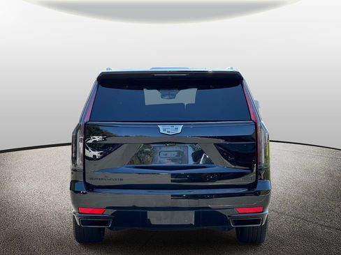 Used 2022 Cadillac Escalade ESV Sport w/ Touring Package AWD/4WD image 3
