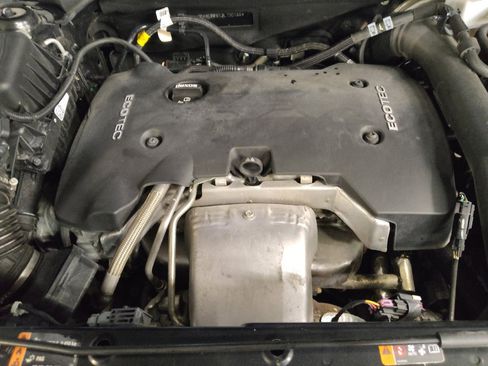 Used 2018 GMC Terrain SLT w/ Preferred Package image 30