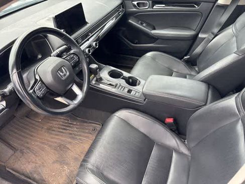 Used 2022 Honda Civic Touring image 9
