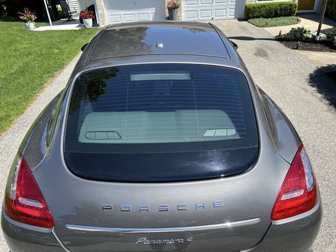 Used 2013 Porsche Panamera image 9