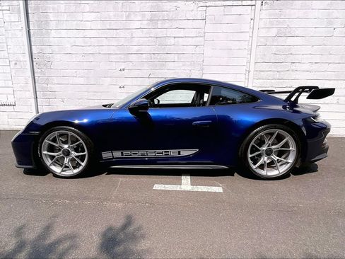 Certified 2023 Porsche 911 GT3 RWD image 2