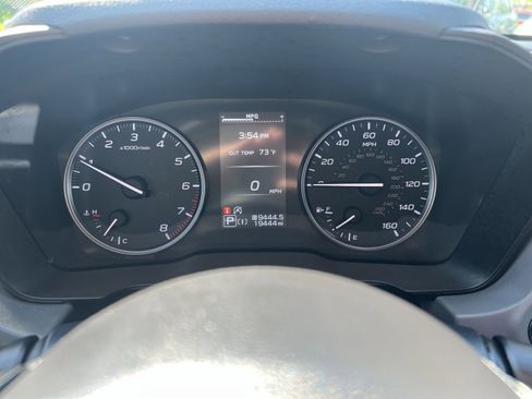 Used 2024 Subaru Crosstrek 2.0i Premium AWD/4WD image 17