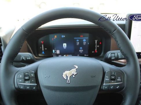 New 2026 Ford Bronco Sport Outer Banks w/ Outer Banks Tech Package+ AWD/4WD image 17